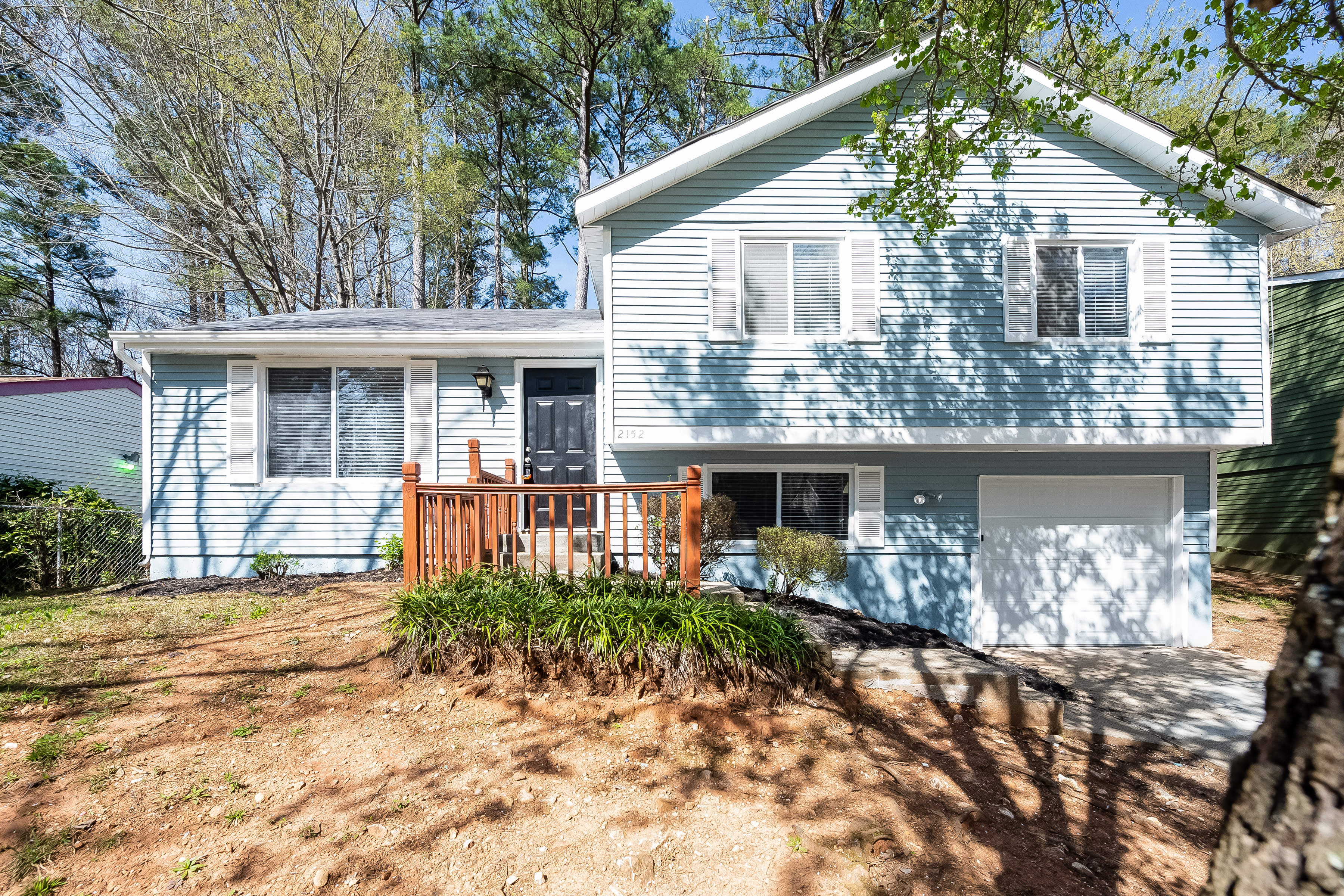 2152 Scarbrough Rd Stone Mountain, GA 30088